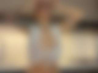 Selene Wild's Live Sex Cam Show