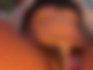 Selene Wild's Live Sex Cam Show