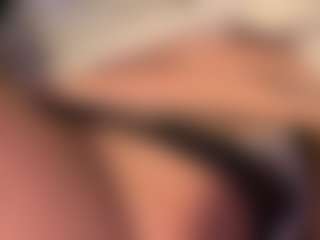 Selene Wild's Live Sex Cam Show