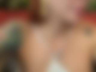 Selene Wild's Live Sex Cam Show