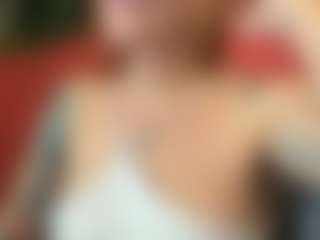 Selene Wild's Live Sex Cam Show