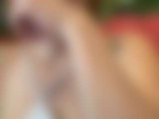 Selene Wild's Live Sex Cam Show