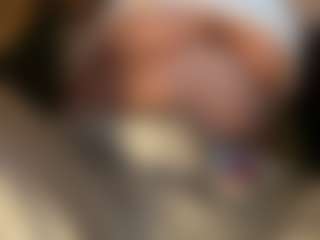 Selene Wild's Live Sex Cam Show