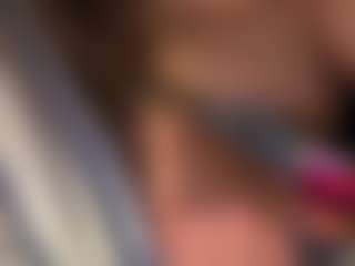 Selene Wild's Live Sex Cam Show