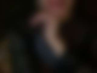 Selene Wild's Live Sex Cam Show