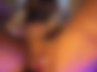 Selene Wild's Live Sex Cam Show