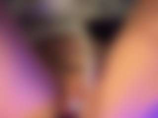 Selene Wild's Live Sex Cam Show