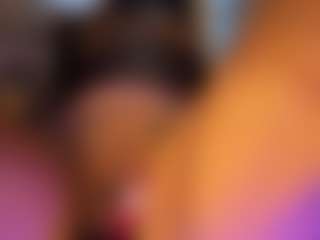 Selene Wild's Live Sex Cam Show