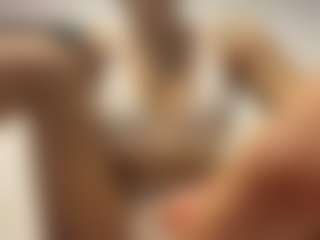 Selene Wild's Live Sex Cam Show