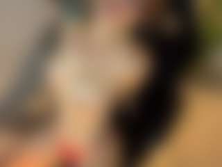Selene Wild's Live Sex Cam Show