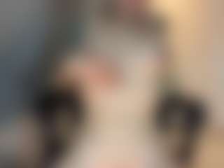 Selene Wild's Live Sex Cam Show