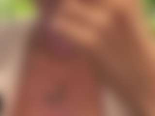 Selene Wild's Live Sex Cam Show