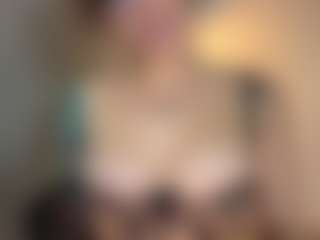 Selene Wild's Live Sex Cam Show