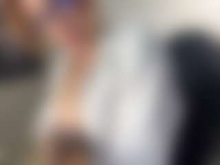 Selene Wild's Live Sex Cam Show