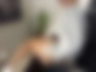 Selene Wild's Live Sex Cam Show