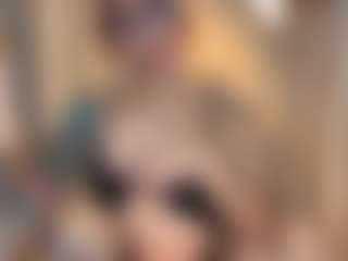 Selene Wild's Live Sex Cam Show