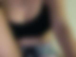 Selene Wild's Live Sex Cam Show
