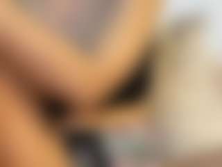 Selene Wild's Live Sex Cam Show