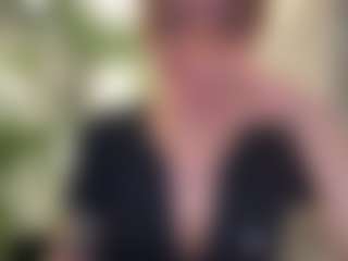 Selene Wild's Live Sex Cam Show