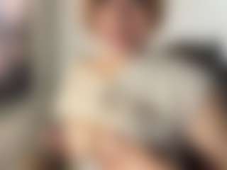 Selene Wild's Live Sex Cam Show