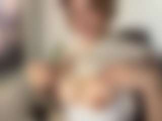 Selene Wild's Live Sex Cam Show