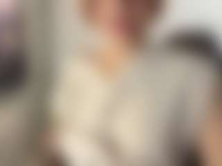 Selene Wild's Live Sex Cam Show