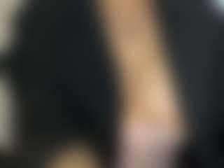 Selene Wild's Live Sex Cam Show