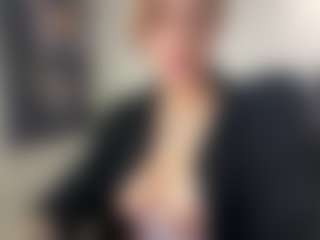 Selene Wild's Live Sex Cam Show