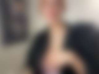 Selene Wild's Live Sex Cam Show