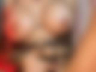 Live cam show with Selene Wild - Bisexual on sexylive.show