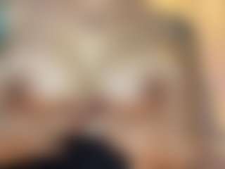 Selene Wild's Live Sex Cam Show