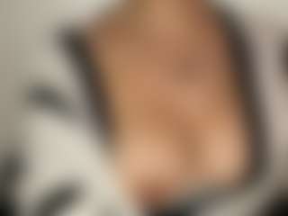 Selene Wild's Live Sex Cam Show