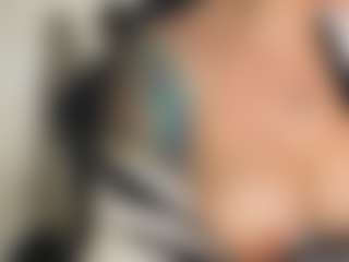 Selene Wild's Live Sex Cam Show