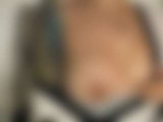 Selene Wild's Live Sex Cam Show