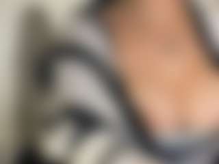 Selene Wild's Live Sex Cam Show