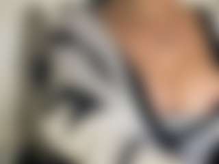 Selene Wild's Live Sex Cam Show