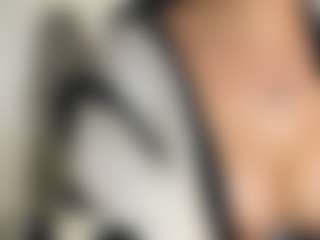 Selene Wild's Live Sex Cam Show