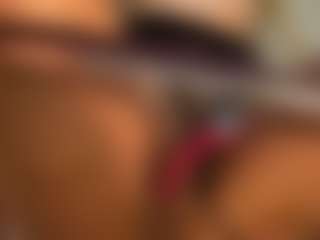 Live cam show with Selene Wild - Flashing on Camsoda