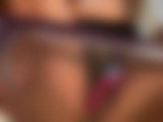 Selene Wild's Live Sex Cam Show