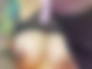 Selene Wild's Live Sex Cam Show