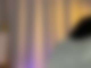 Selene Wild's Live Sex Cam Show