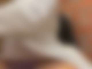 Selene Wild's Live Sex Cam Show