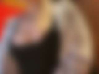 Selene Wild's Live Sex Cam Show