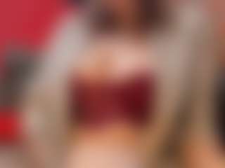 Selene Wild's Live Sex Cam Show