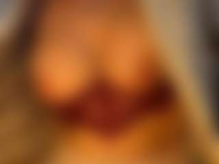 Selene Wild's Live Sex Cam Show