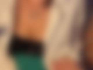 Selene Wild's Live Sex Cam Show