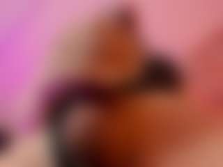 Live cam show with aleja-hill - Black Hair on CamwithHer