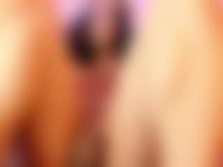 Live cam show with aleja-hill - Average on Camsoda