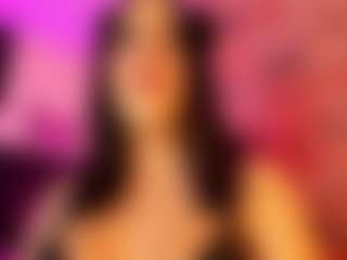 Live cam show with aleja-hill - Tease on Free Soda