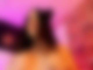 Live cam show with aleja-hill - HD on eurowanks.com
